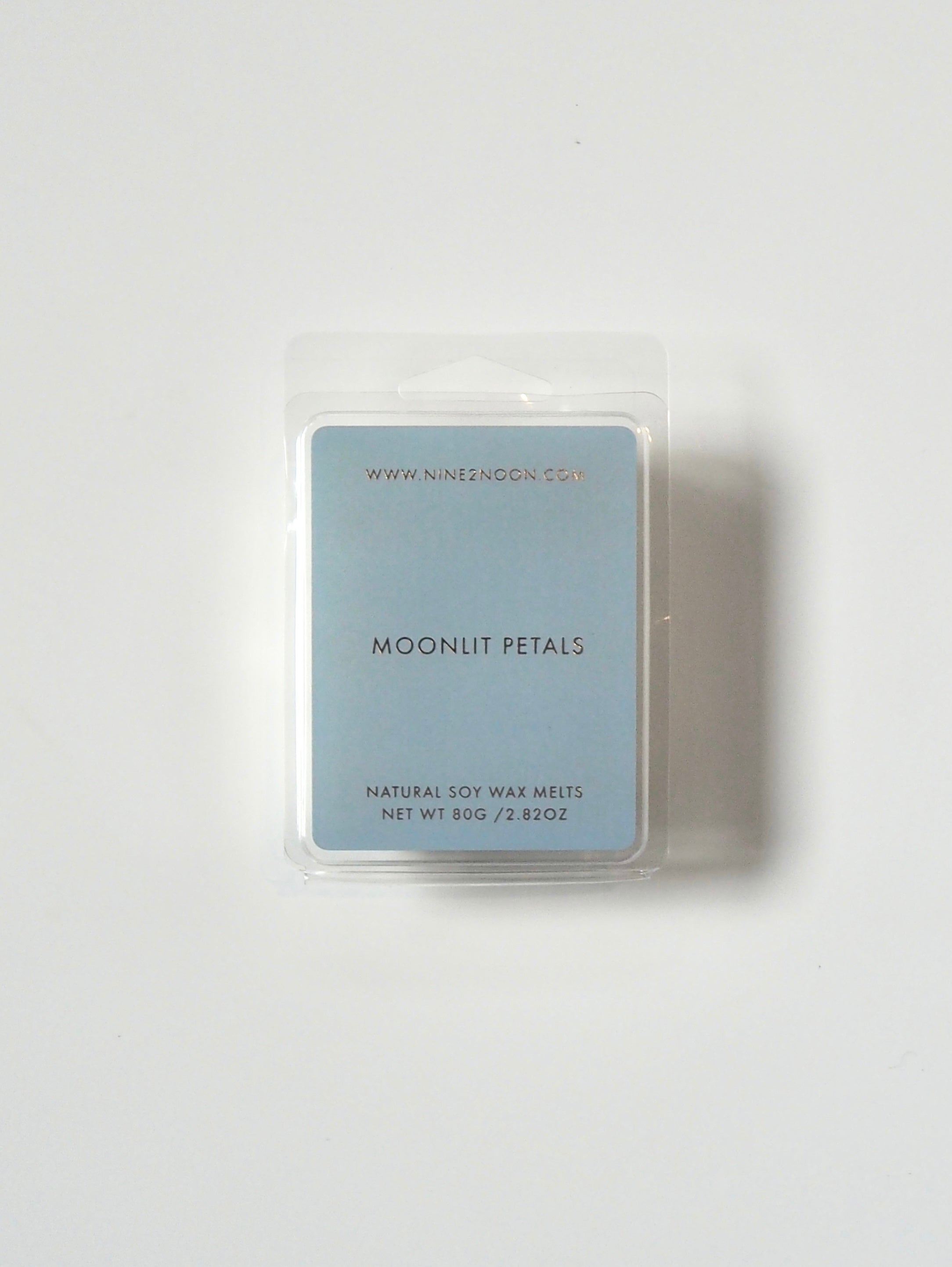 Moonlit Petals Soy wax melt, blackcurrant, rose & vanilla
